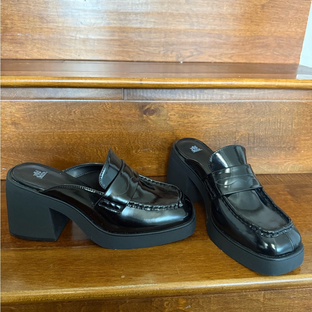 Black Leather Women's Platform Loafers